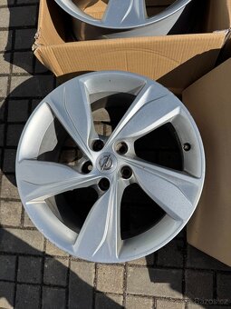 ORIGINÁL Alu OPEL INSIGNIA B R18, 5x115 - TPMS - 4