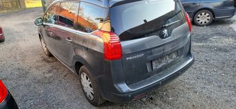 Prodám náhradní díly na Peugeot 5008 1.6THP - 4