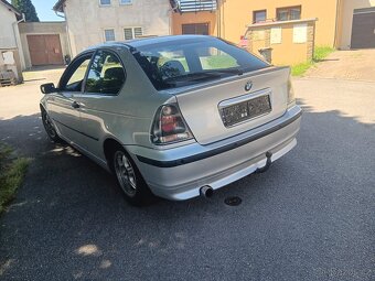BMW 318i Compact pěkný stav - 4