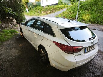 Hyundai i40 - 4
