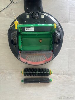 iRobot Roomba 17063 - 4