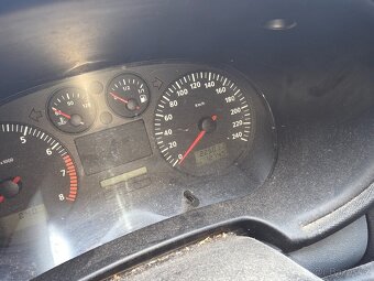 SEAT TOLEDO 1.6i 74KW - 4