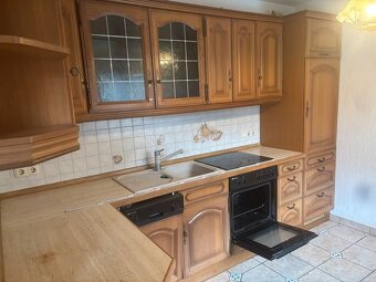 Masivní kuchyňská linka z Německa se spotřebiči - 4