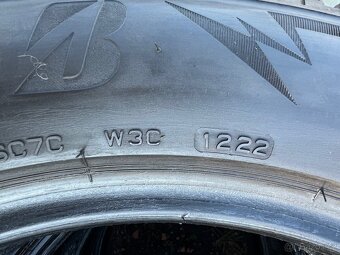 Zimní pneu 235/55R18 104 Extra Load Bridgestone, sada - 4