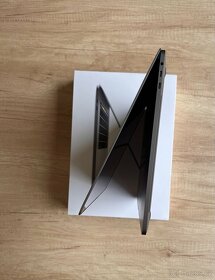 Apple Macbook Pro 15" (2016) super stav - 4