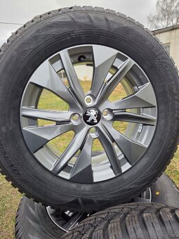 Nová orig. zimní sada Peugeot 2008 od r.2020 215/65/16 - 4