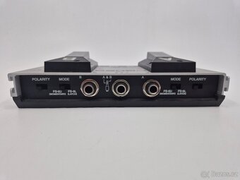 Nožní přepínač Boss Dual Foot Switch FS-6 - 4