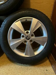 Al kola Škoda Octavia 4 Zimní 205/60 R16 - 4