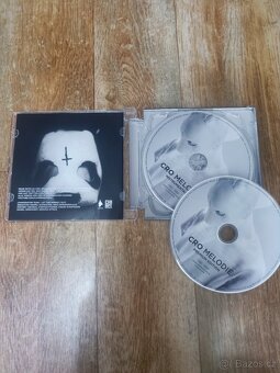 Cd CRO - 4