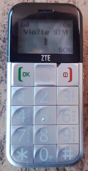 Mobil pro seniory s rádiem ZTE - 4