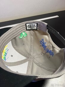 Snapbacky KALI – originální merchandise, nikdy nenošené - 4