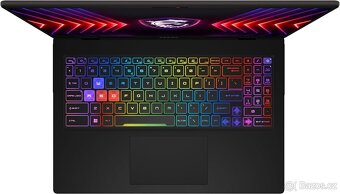 240HZ 2,5K_MSI SWORD 16 HX_i7-14700HX_RTX 4060 8GB - 4