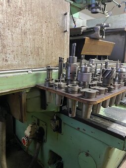 obráběcí centrum CNC - 4