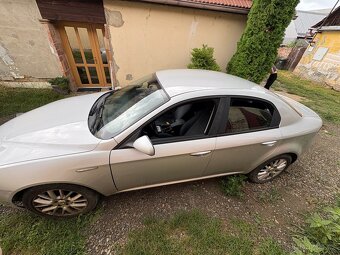 Alfa romeo 159 1.9jts 16v 118kw - 4