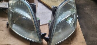 Přední světla na Ford Fiesta - 4