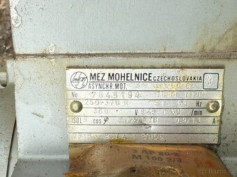 Převodovka s motorem. - 4