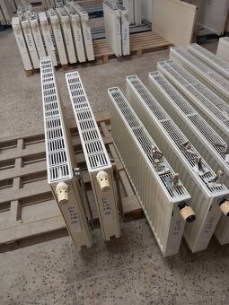 použité plechové radiátory - 4