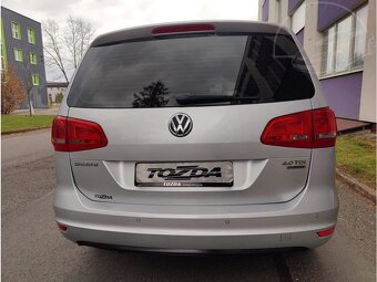 Volkswagen Sharan 2,0 TDI DSG Comfortline/servis - 4