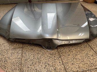 Škoda Superb 2 II kapota - 4