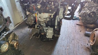 Motor Renault Trafic 2.0 dci M9R 710 Master Vivaro - 4