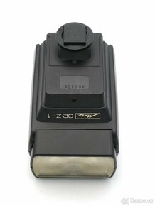 BLESK METZ 32 Z-1 ve funkčním stavu - 4