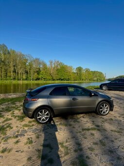 Honda Civic 8g - 4