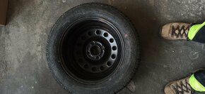 disk + pneu Pirelli P6000 195/60 R15 88V - rezerva z Focus 1 - 4