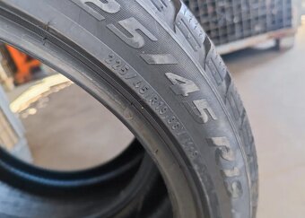 225/45/19 zimni pneu Pirelli - 4