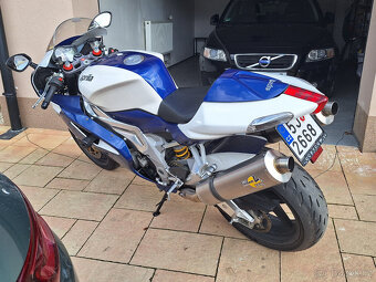 Aprilia RSV 1000 R, r. 2004 - 4