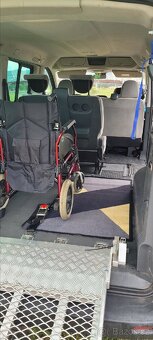 Prodám ZTP Citroen Jumpy, 9 míst, najeto 150tis km. - 4