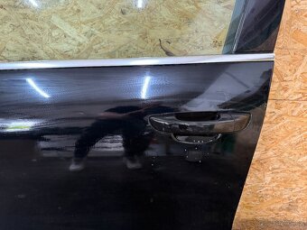 KOMPLETNÍ LEVÉ PŘEDNÍ DVEŘE VW TOUAREG 7P LV7B - 4
