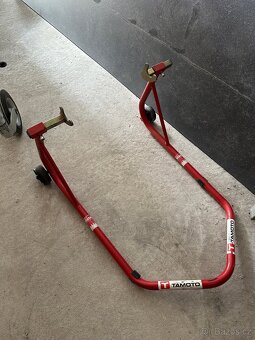 Stojan na motorku - 4
