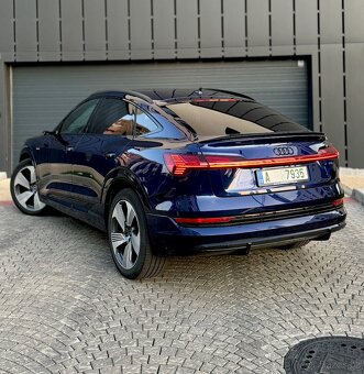 Audi e-tron 55 2020 Sportback S-line 300 kW QUATTRO - 4
