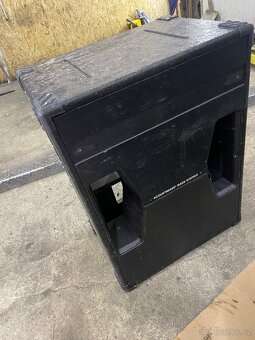 kytarový kabinet Crate V412 - 4