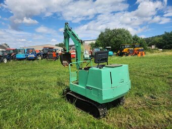 JAPONSKÝ MINIBAGR YANMAR YB10-2 1250KG - 4