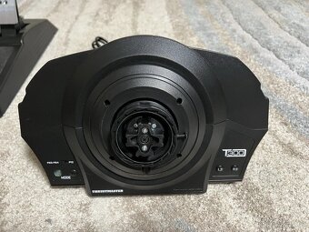 Thrustmaster T300 RS GT Edice - 4