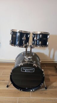 Prodám bící soupravu + dvoušlapku - 4