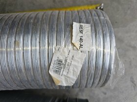 Trubky, flexy hadice nové cena 500,-Kč - 4