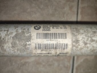 Prodám sadů originálních tlumičů a pružin bmw e60 525d - 4