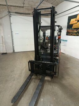 Vysokozdvižný vozík Toyota 8FGCU25 LPG - 4