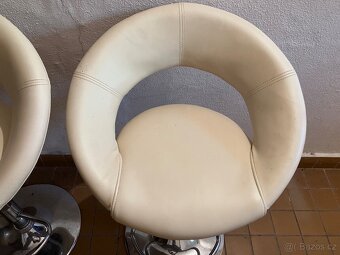 Barová židle (krémová) - 4