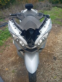 Prodám díly Malaguti Spidermax 500 - 4