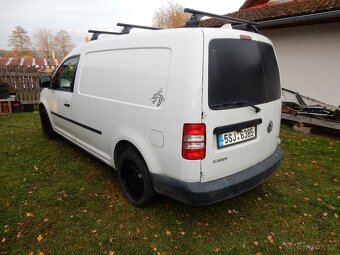 VW Caddy Maxi 1,6 tdi/75kW - 4