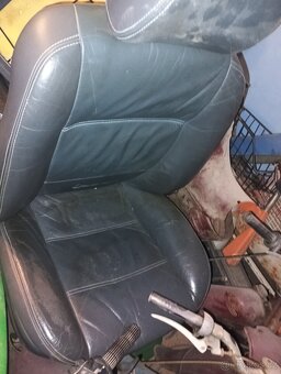 Kožene sedačky - 4