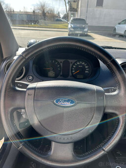 Ford Fiesta 2003 - 4