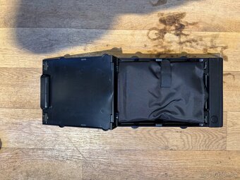 Vak do zadních sedaček BMW E82 E81 - 4