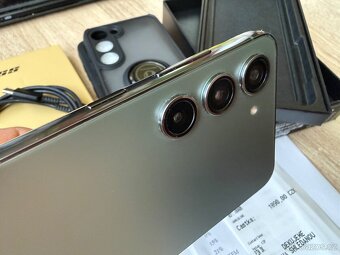 Samsung s23 8/256gb - 4