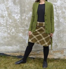 Zelený zapínací svetr s páskem Outfit fashion vel. 42 - 4