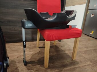 Autosedačka Britax Römer Baby Safe 2 - 4