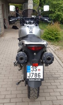 Suzuki V-Strom DL 1000 - 4